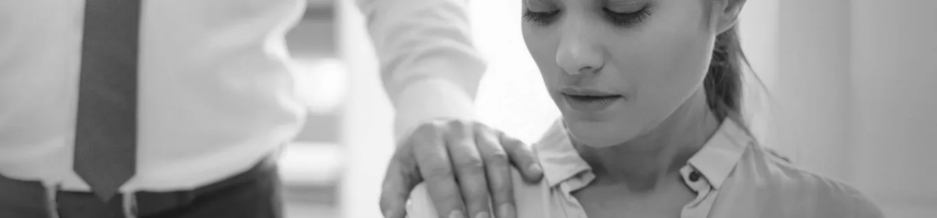 Pluxee -  насилието над жени на работното място 