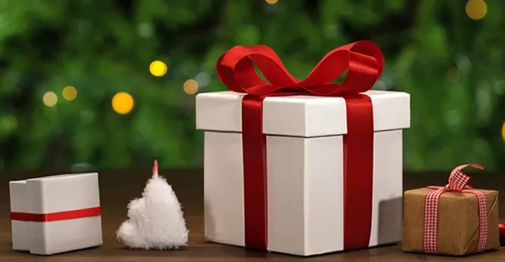 Коледно пазаруване с Pluxee