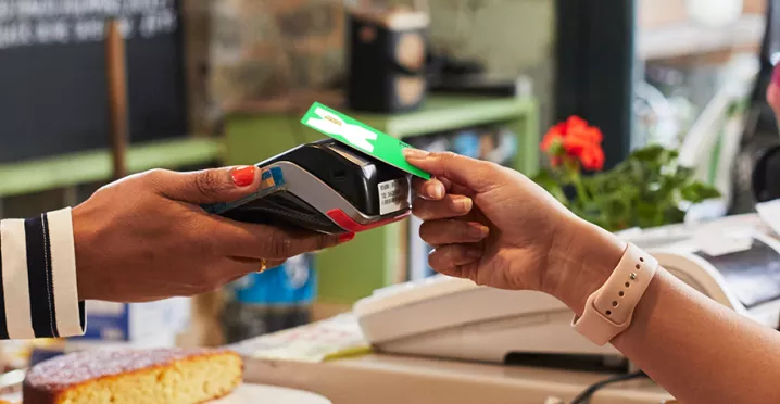 Плащане с карта за храна Плъкси