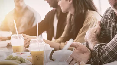 Изчезващ вид ли е обедната почивка